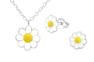 Daisy Necklace and Earring Set